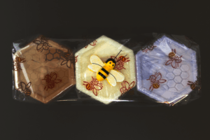 Geschenkset mit 3 Honigseifen